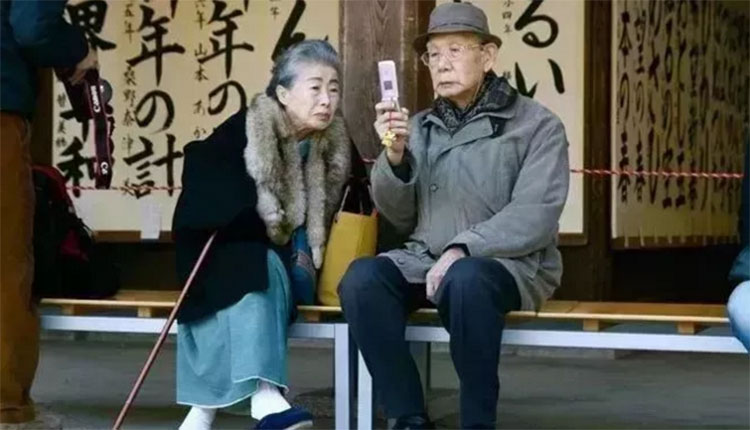 日本老人介护行业,日本养老观念